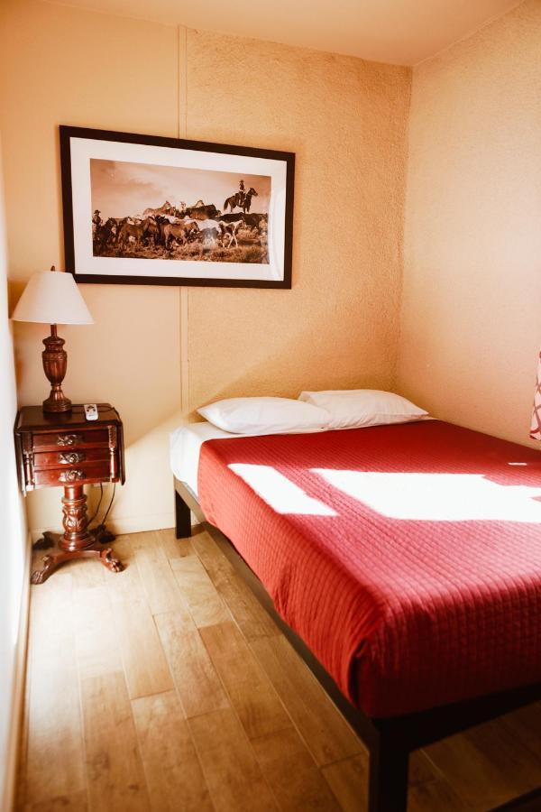 Old Brewery Hostel Tonopah Luaran gambar