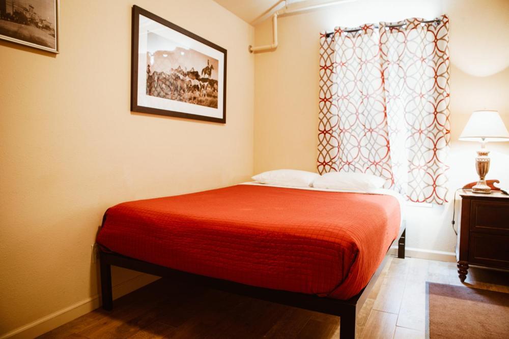 Old Brewery Hostel Tonopah Luaran gambar