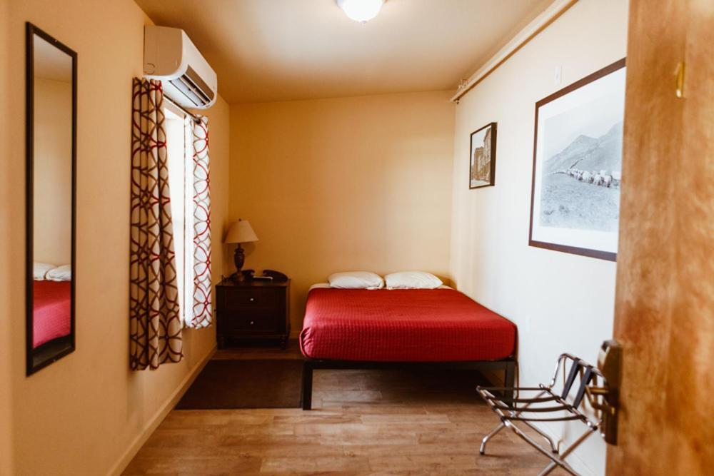 Old Brewery Hostel Tonopah Luaran gambar