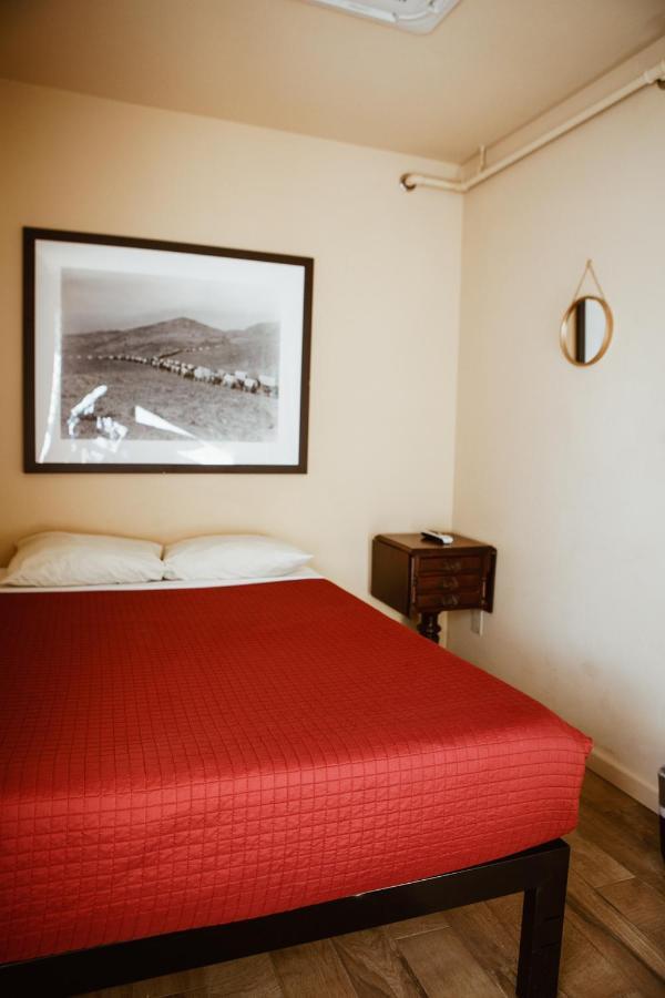 Old Brewery Hostel Tonopah Luaran gambar